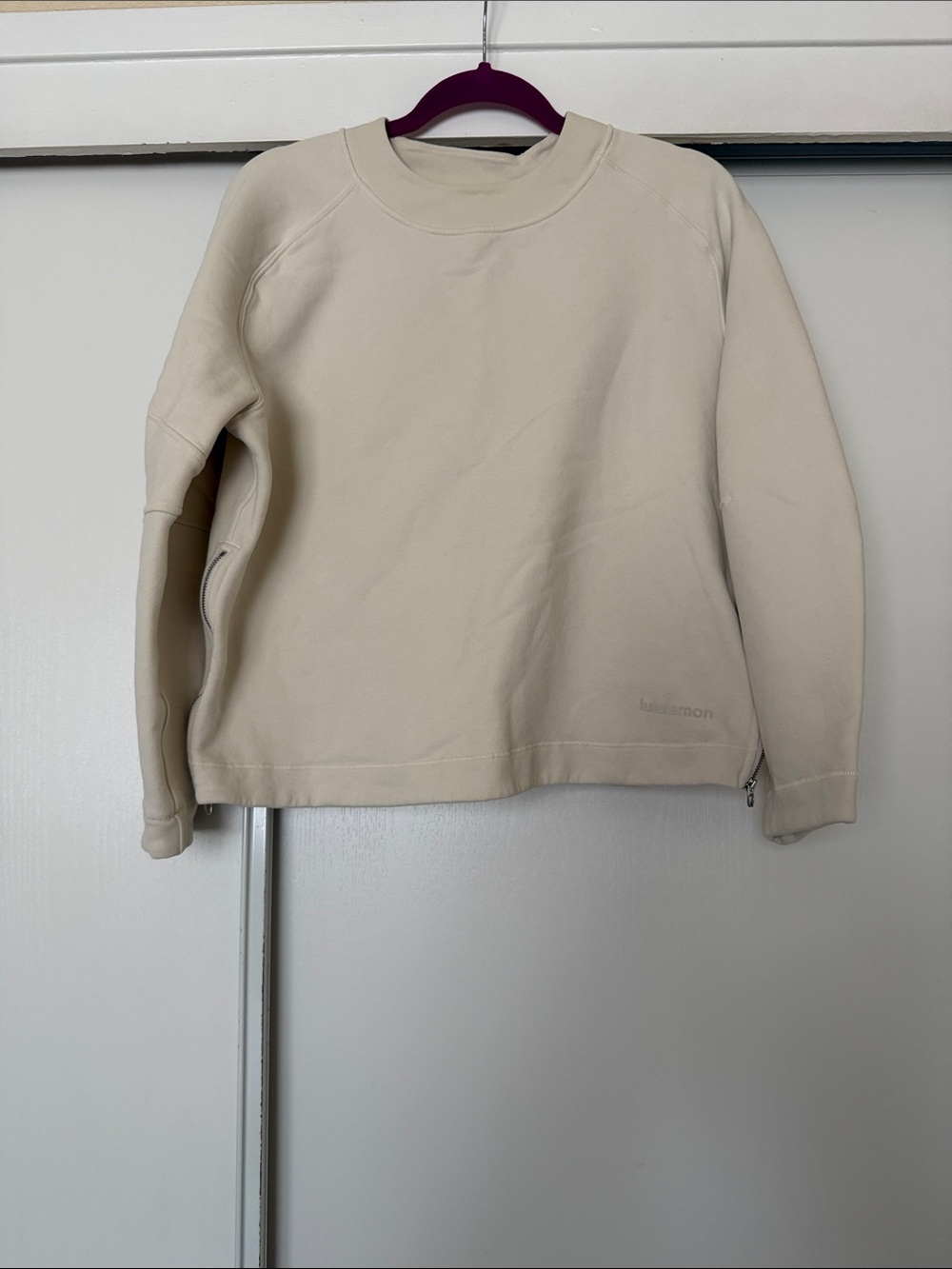 lululemon athletica  Crewneck Sweatshirt in Light Cream